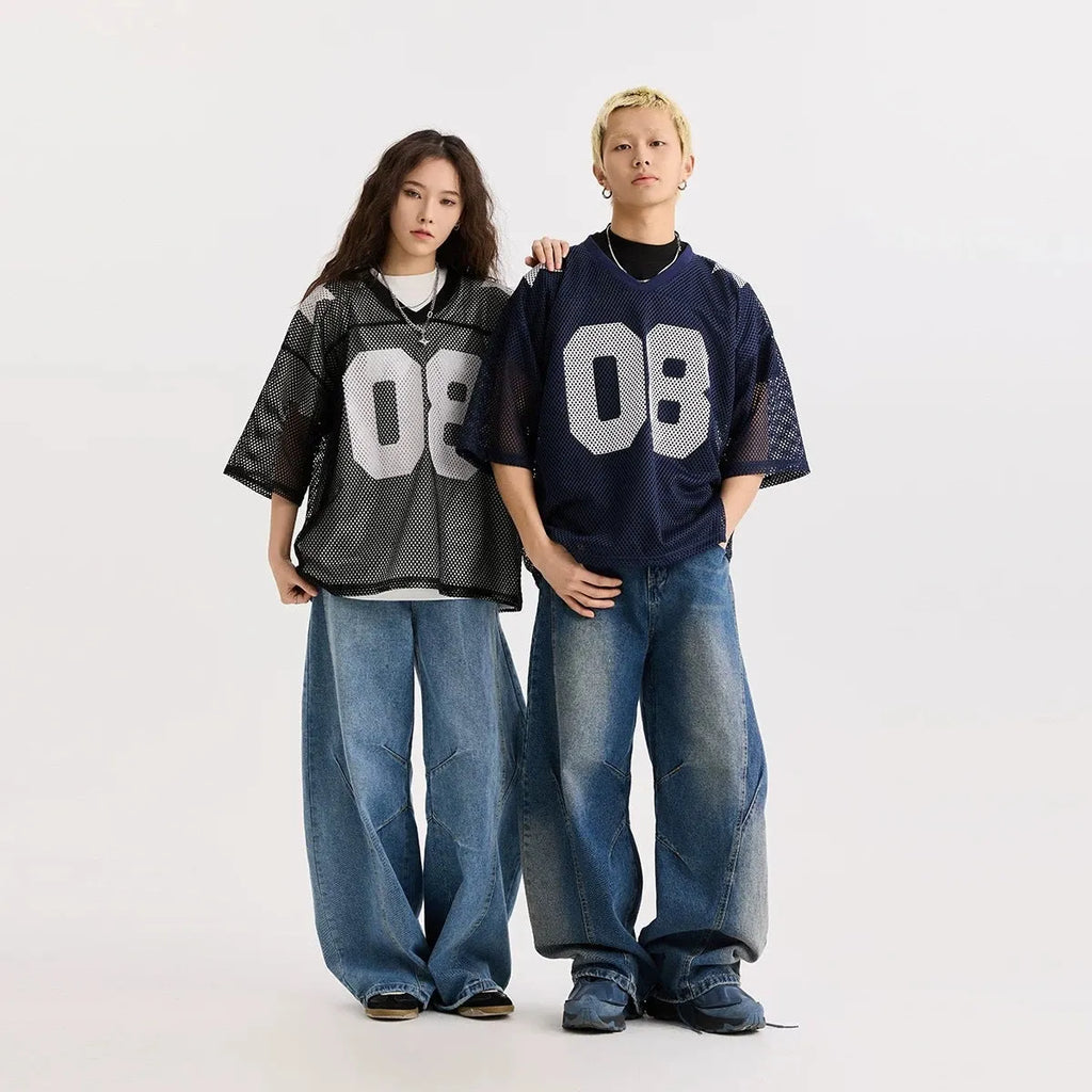 Black half sleeve shirt with letter pattern, loose pullover style, short sleeves