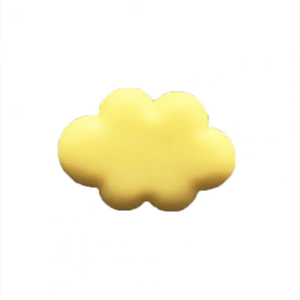 Resin Baiyun cartoon car fragrance clip in multiple colours for air vent mounting