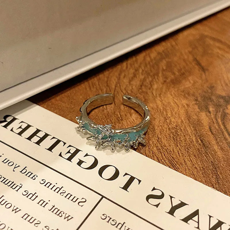Creative Chinese butterfly women's copper ring with dripping oil treatment process in simple style.