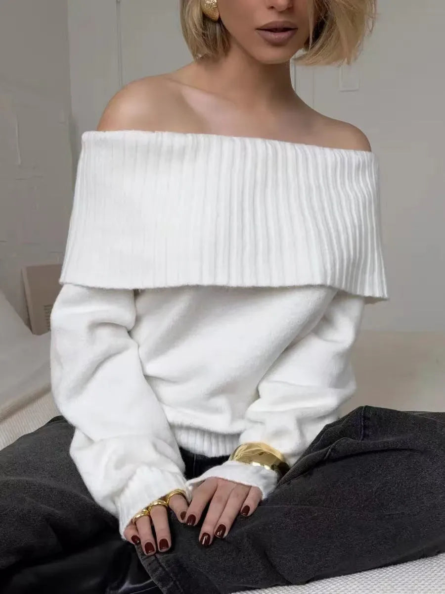 Off-the-shoulder grey acrylic sweater with 3D pattern effect and strapless design