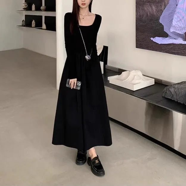Square collar knitted A-line dress with elastic waist in black or grey colour options