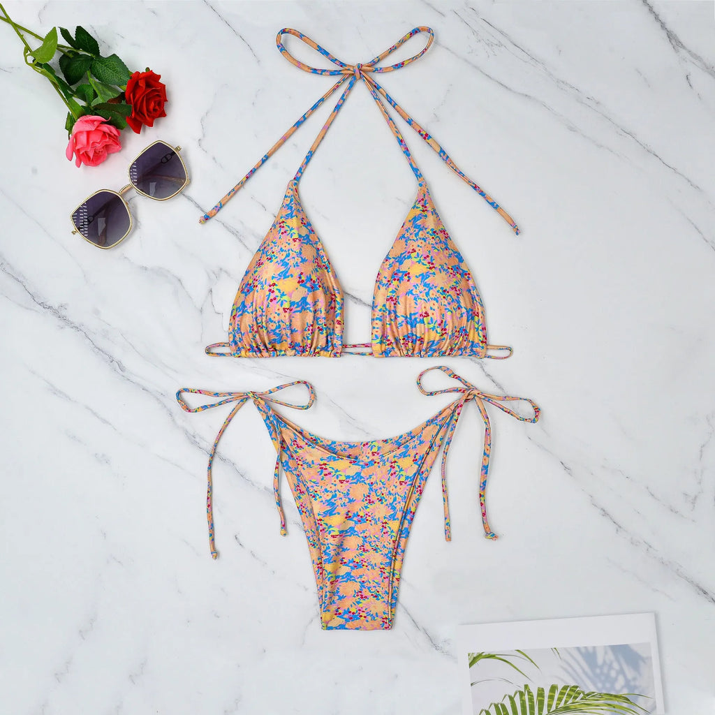 Lace-up bikini swimsuit with backless design and split style briefs in picture colour