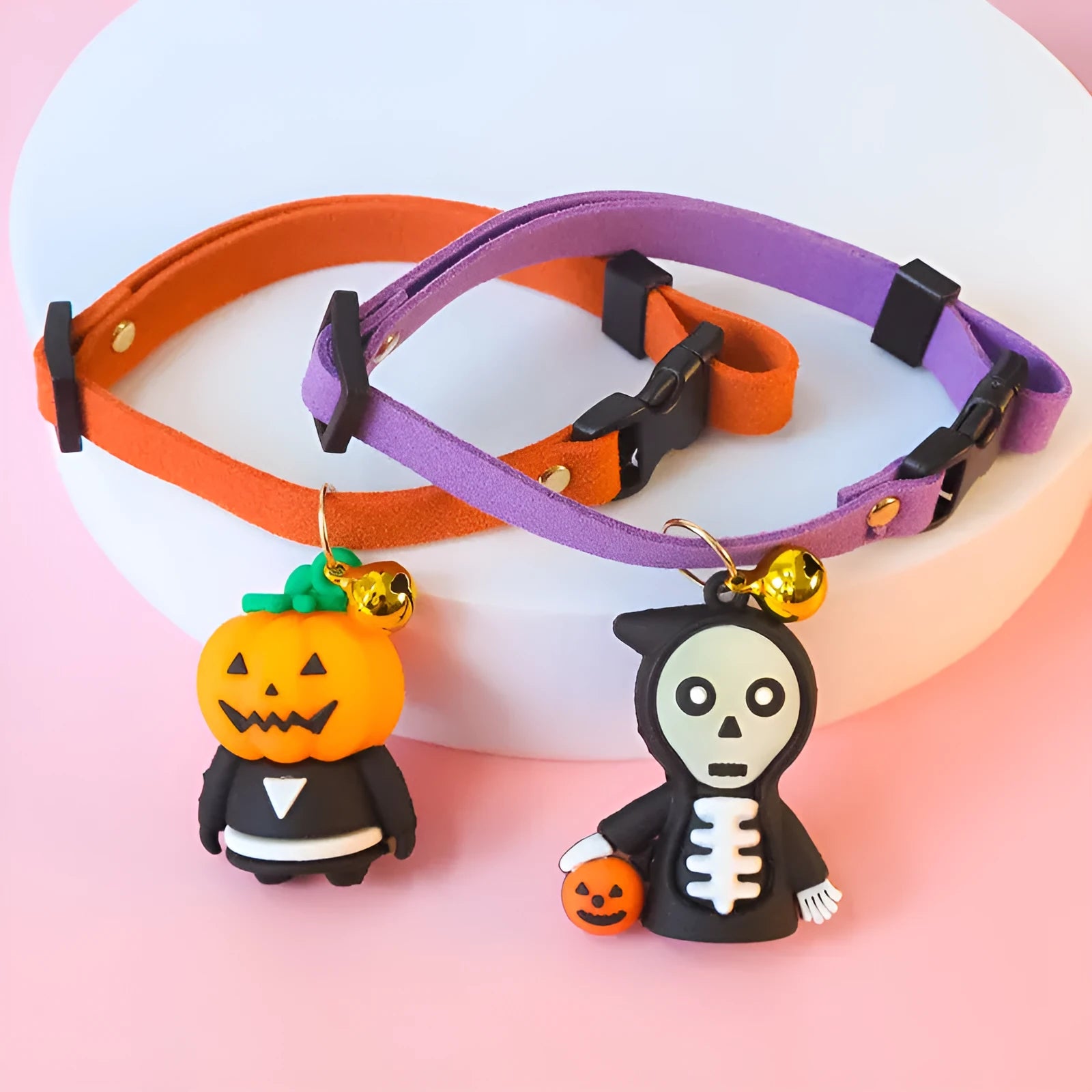 Halloween dog collar decoration in luminous ghost, luminous skull, or pumpkin man patterns on a polyester band.
