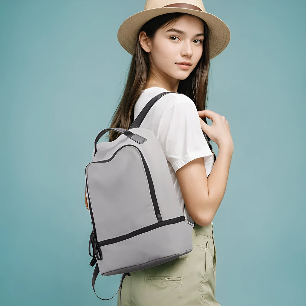Oxford cloth leisure backpack in solid colour with under 20L capacity for daily commuting and travel