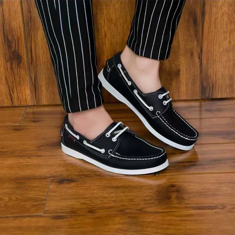 Men's British style casual shoes in artificial PU with round toe and flat heel, shown in a solid colour.