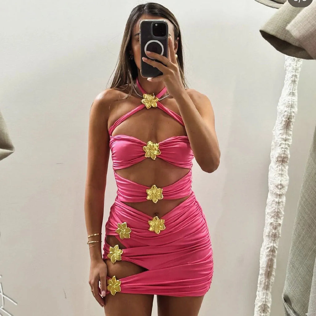 Women's solid colour one-piece swimsuit with hollow-out tube top and removable short skirt